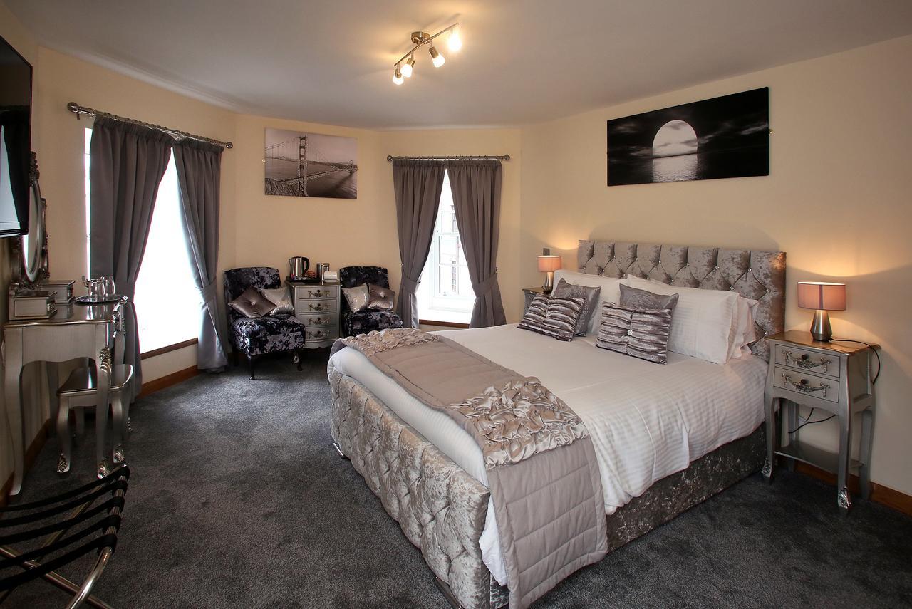Star Inn Rooms Ardersier Екстер'єр фото